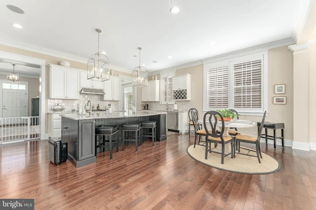 Photo of 305 QUIGLEY DRIVE