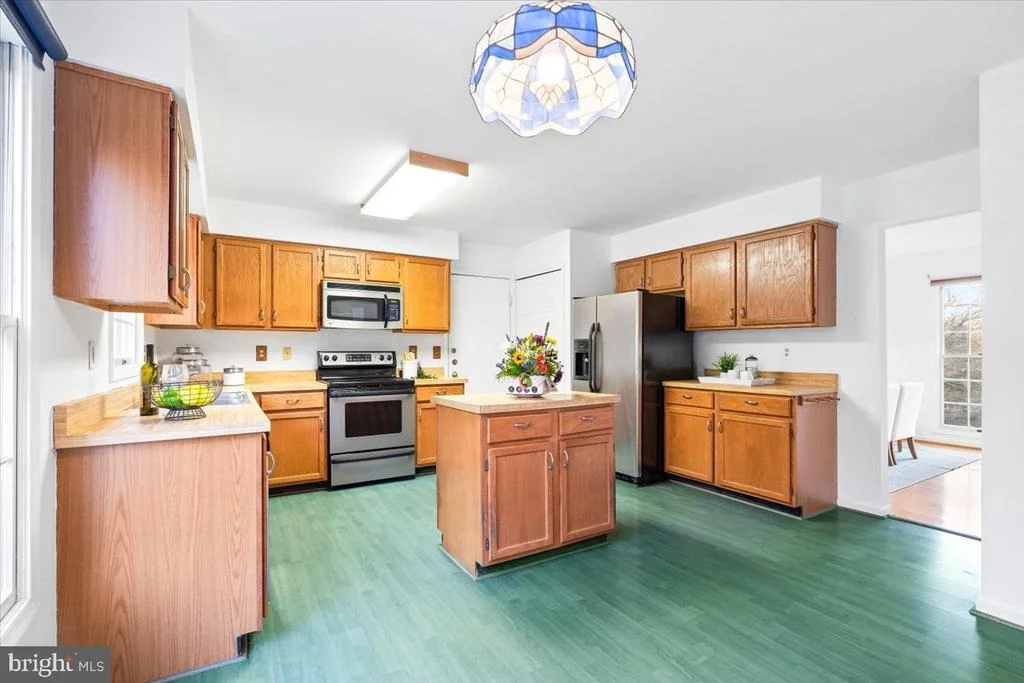 Photo of 4634 FELDSPAR ROAD