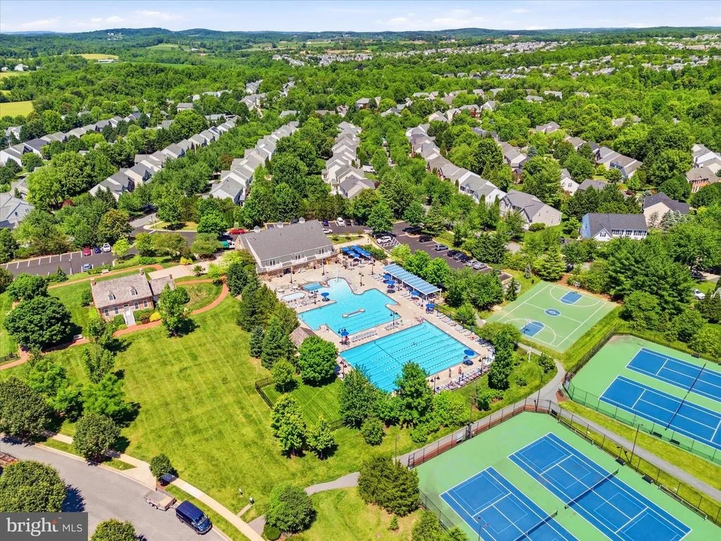 Photo of 9009 BEALLS FARM ROAD