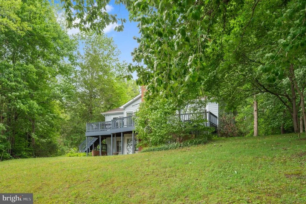 Photo of 303 PINE DRIVE