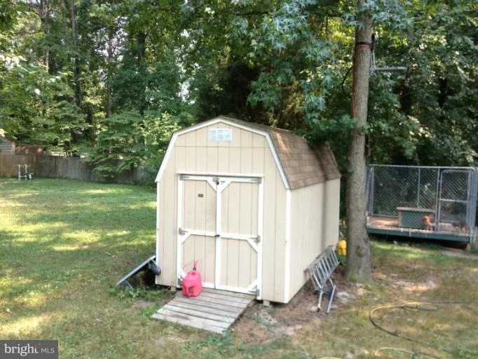 Photo of 337 CHESTNUT DRIVE