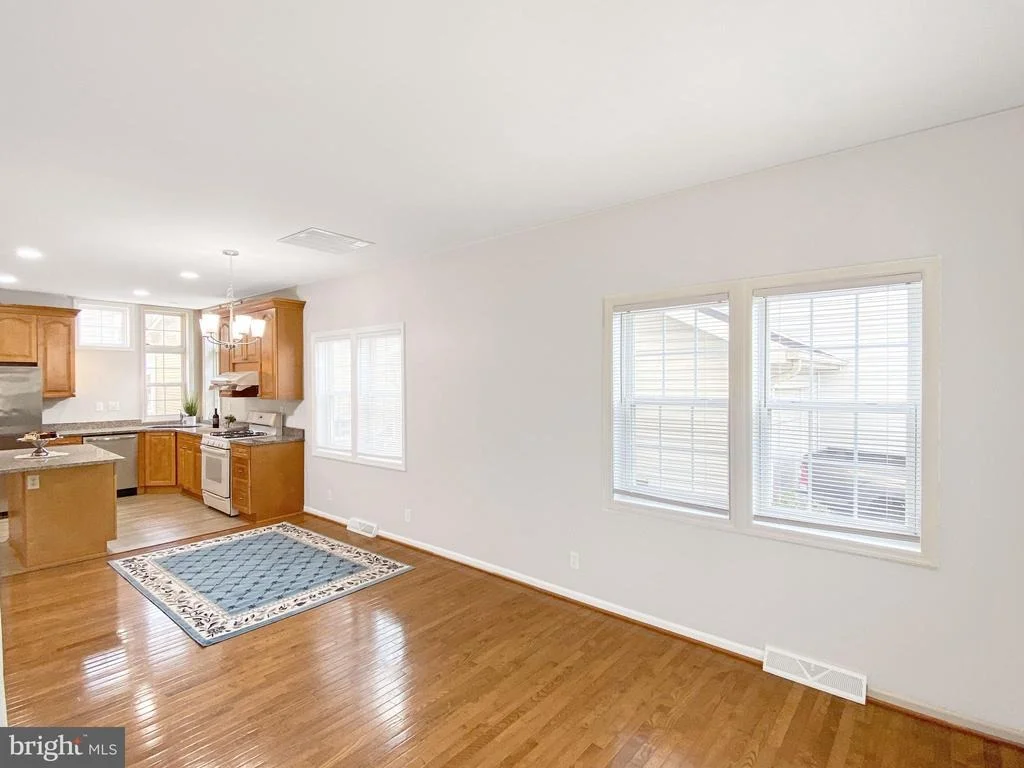 Photo of 7316 JUBILEE CIRCLE