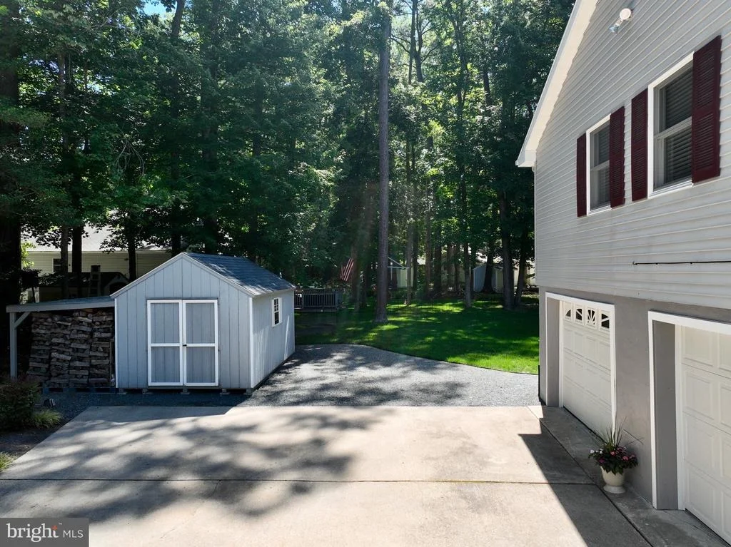 Photo of 4 BURR HILL DRIVE