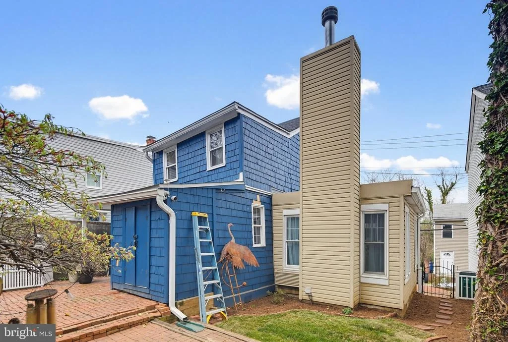 Photo of 185 CLAY STREET