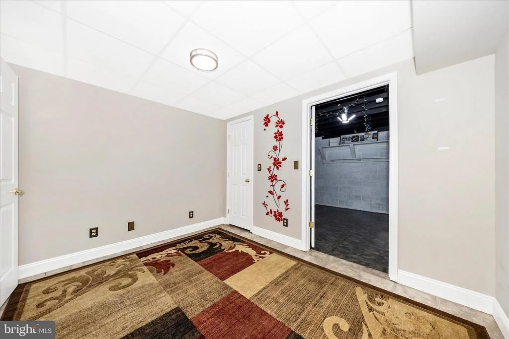 Photo of 6104 EDMONT DRIVE