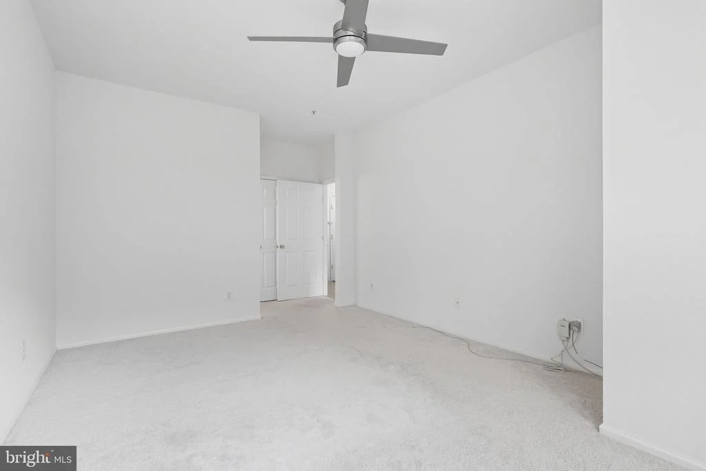 Photo of Unit 5203 at 1581 SPRING GATE DRIVE