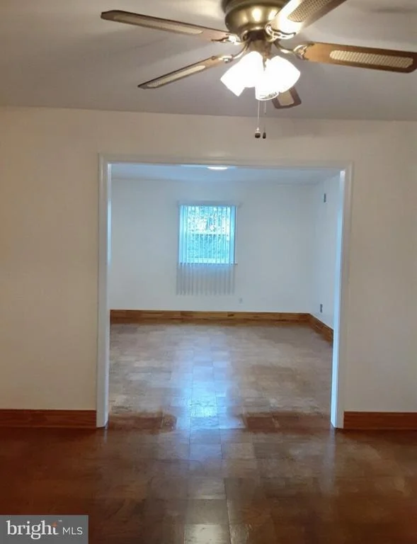 Photo of 1110 HAMLIN ROAD