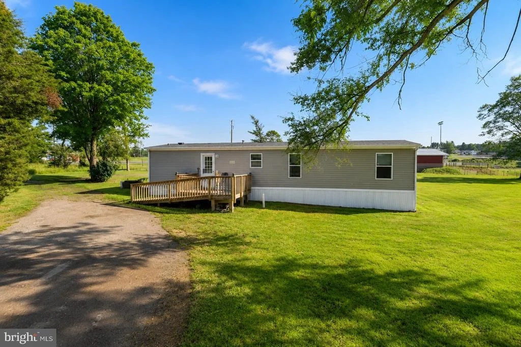 Photo of 635 DENNETT ROAD