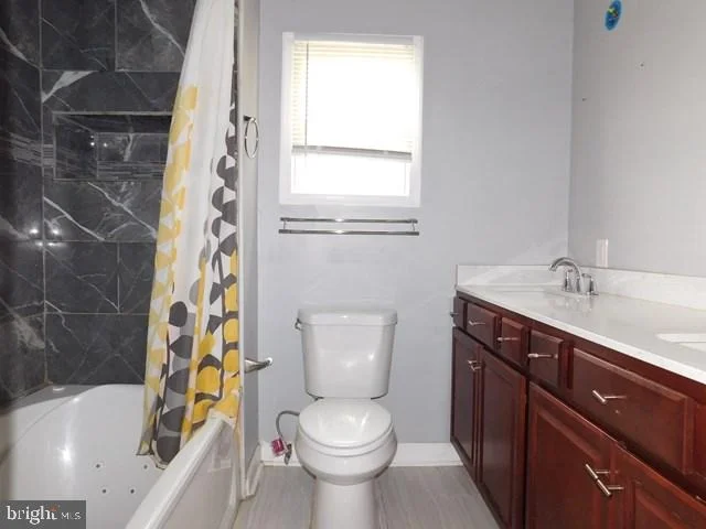 Photo of 4429 POWELL AVENUE