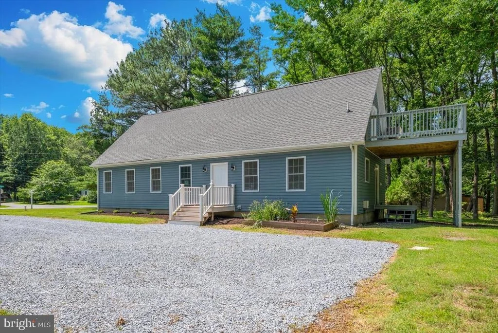 Photo of 10705 MILLBROOK DRIVE