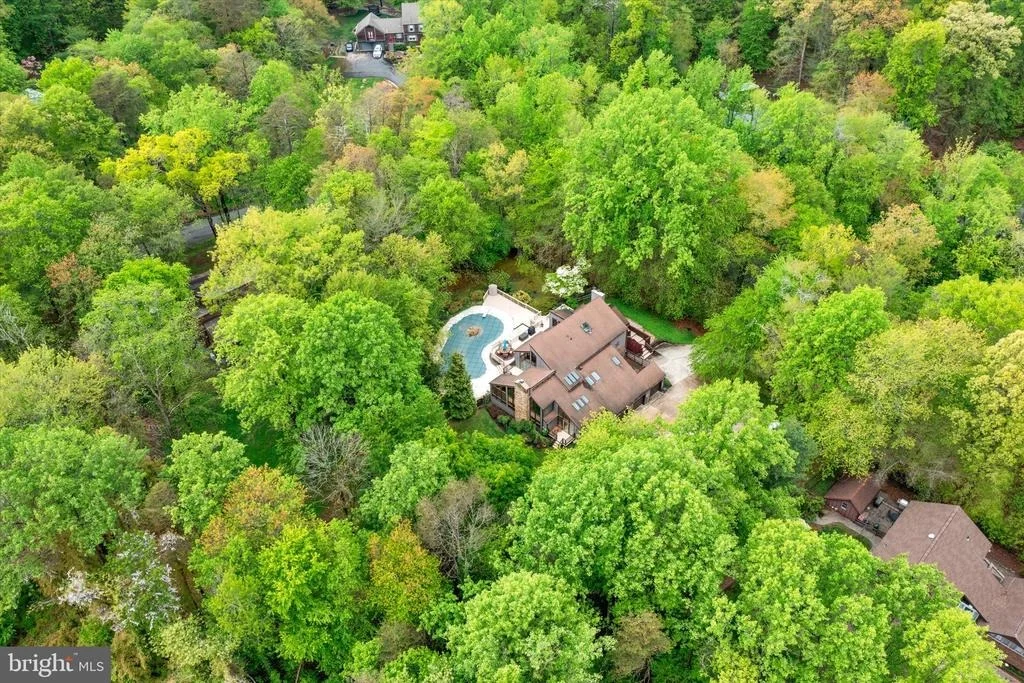 Photo of 621 HANOVER DRIVE