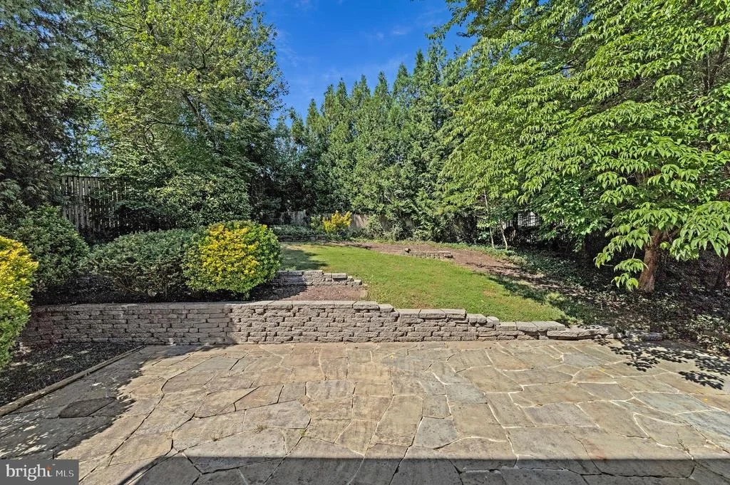 Photo of 1138 RANDOLPH ROAD