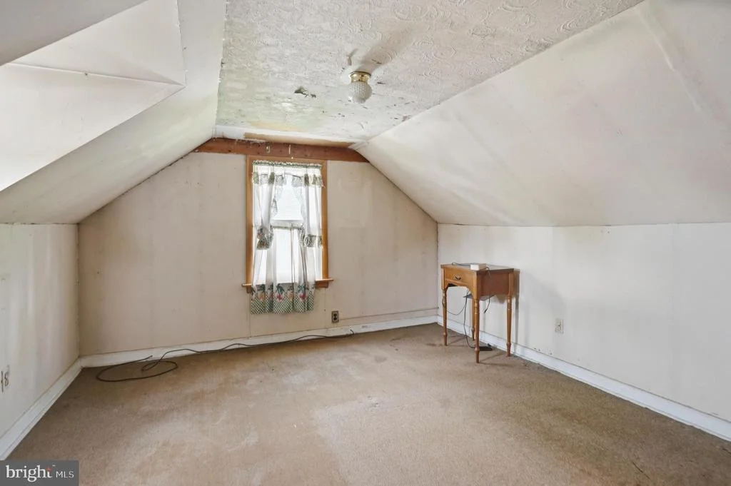 Photo of 8240 LONGPOINT ROAD