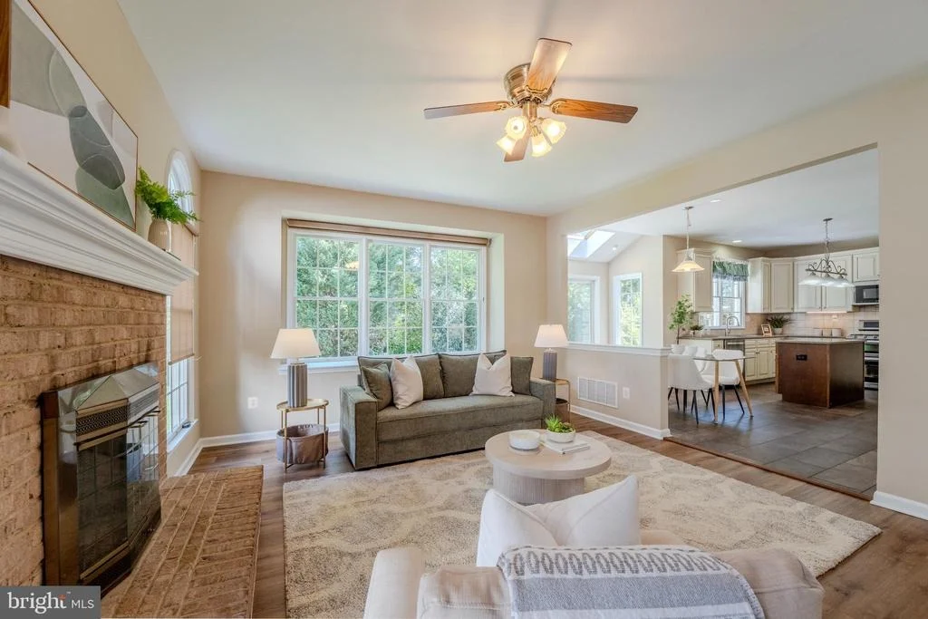 Photo of 1327 MURRAY DOWNS WAY