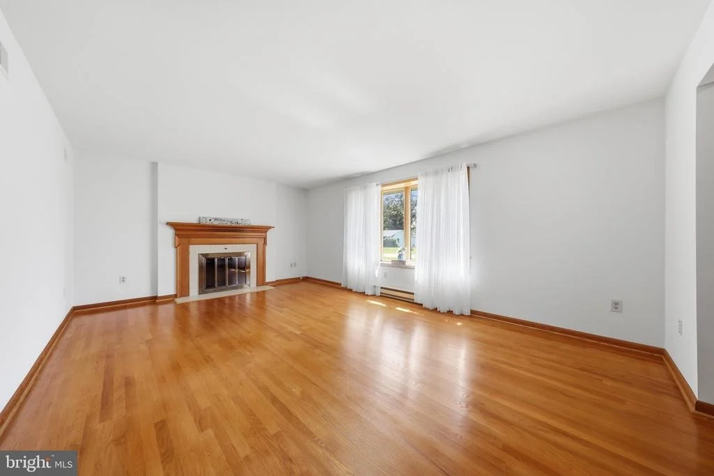 Photo of 7913 JUNIPER DRIVE