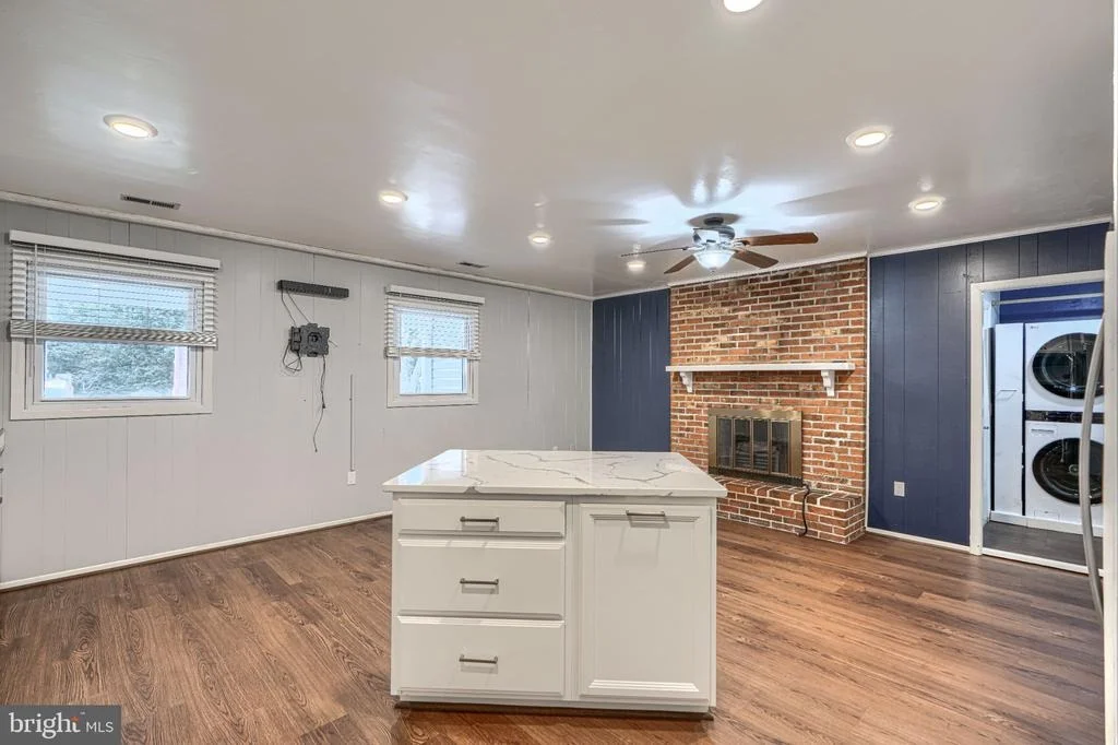 Photo of 410 ACADIA DRIVE