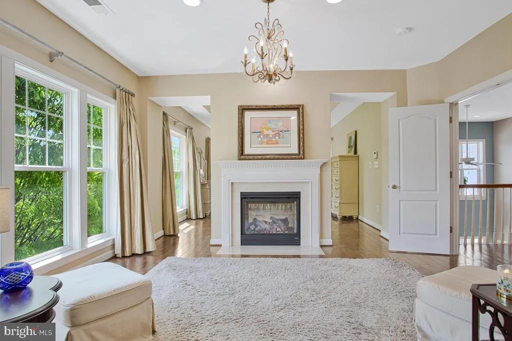Photo of 905 CORNELL AVENUE