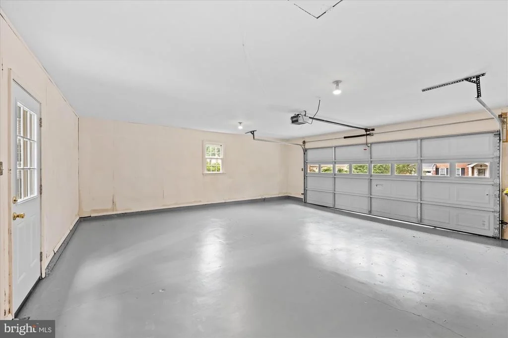 Photo of 8617 ETTA DRIVE