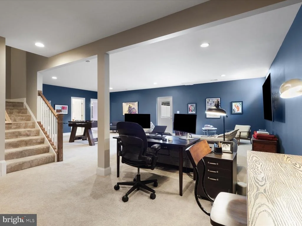 Photo of 25970 LIQUIDAMBAR LANE