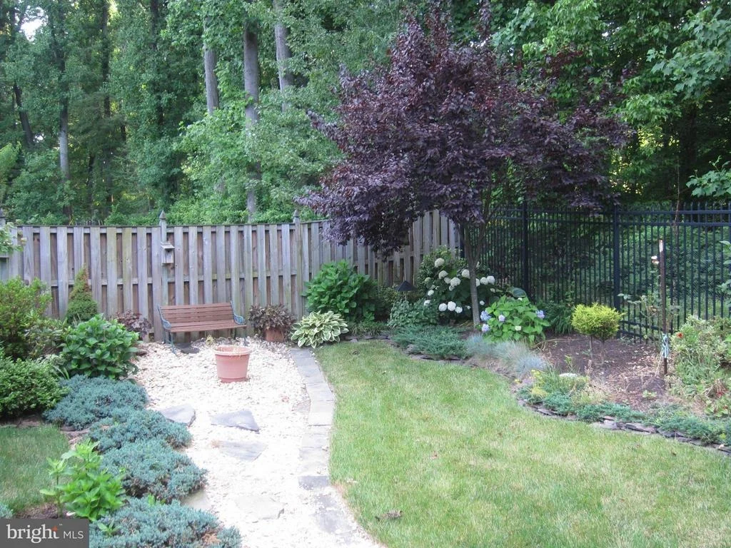 Photo of 14410 BONIFANT PARK PLACE