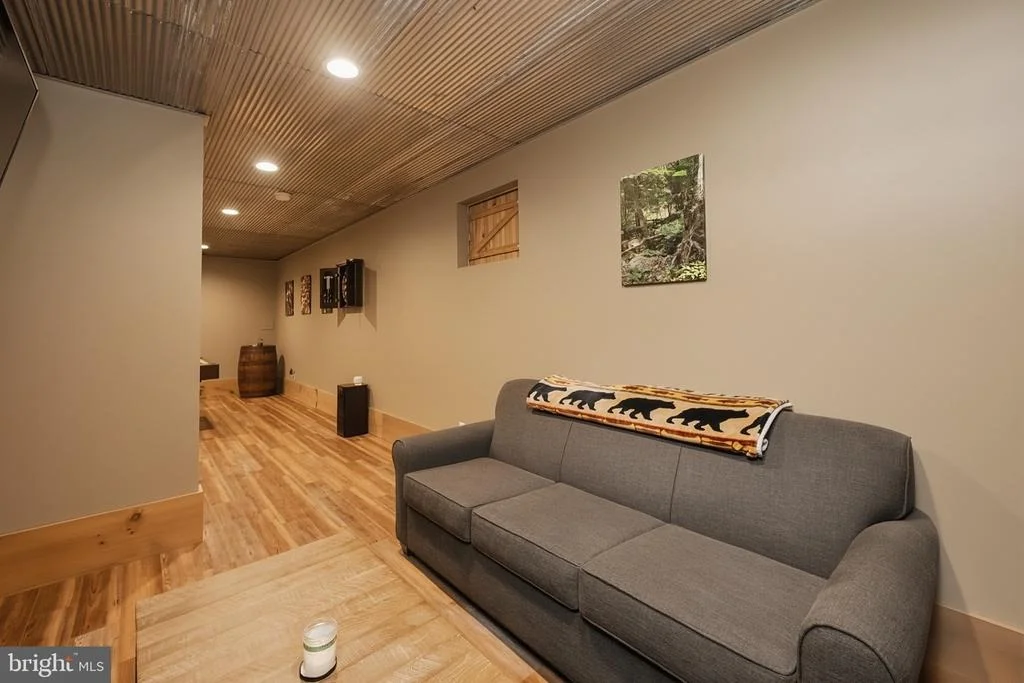 Photo of 259 RESH LANE