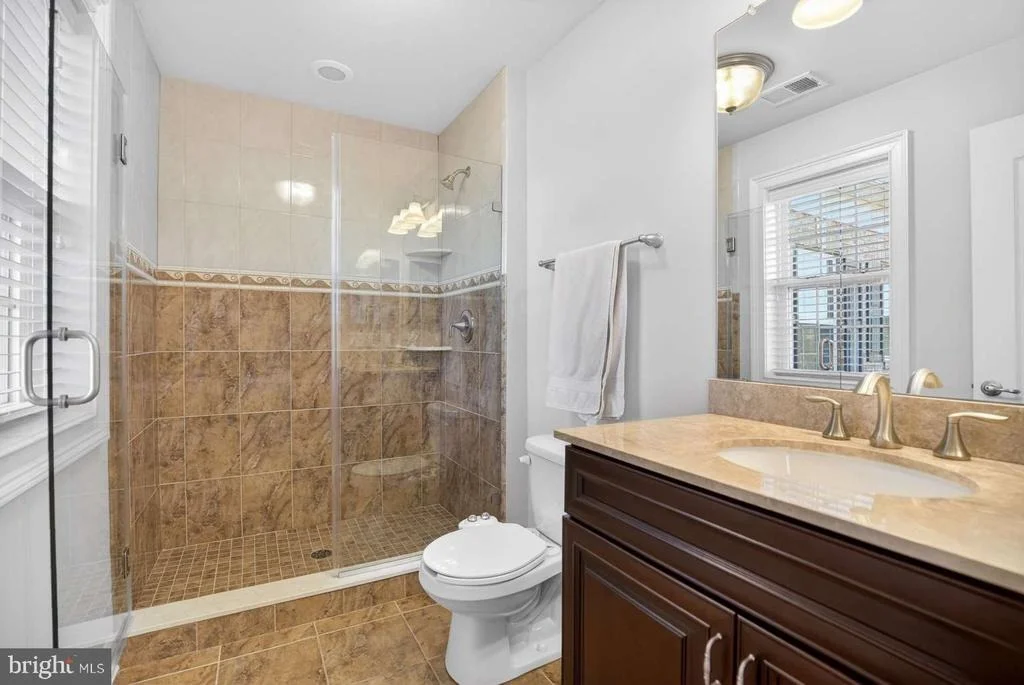 Photo of 207 EMERALD LANE