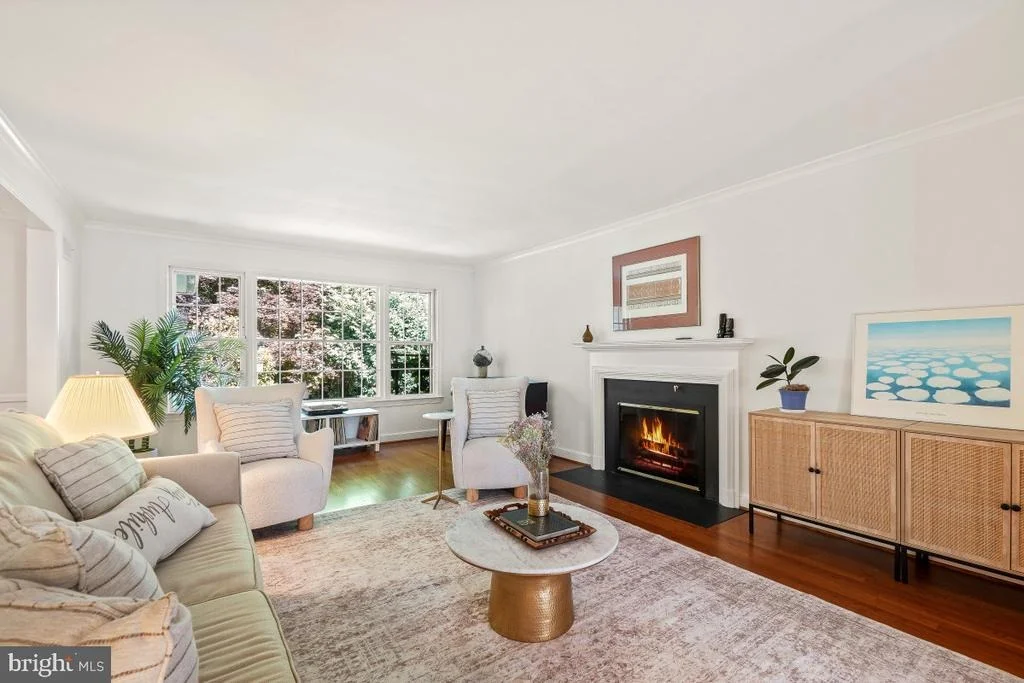 Photo of 7214 POMANDER LANE