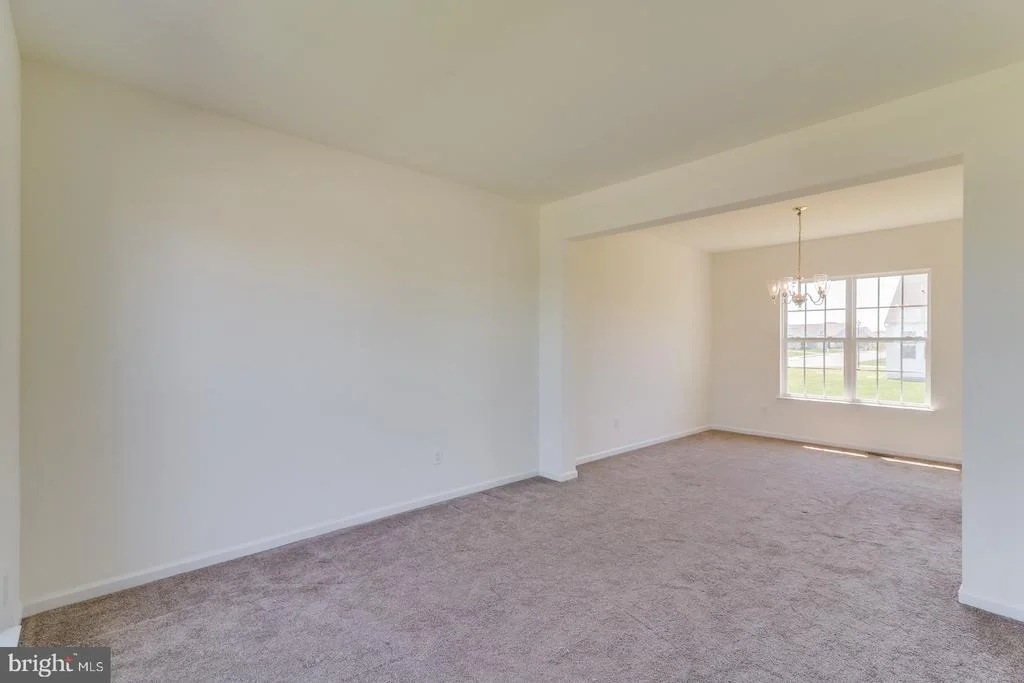 Photo of 252 WILLOWWOOD DRIVE