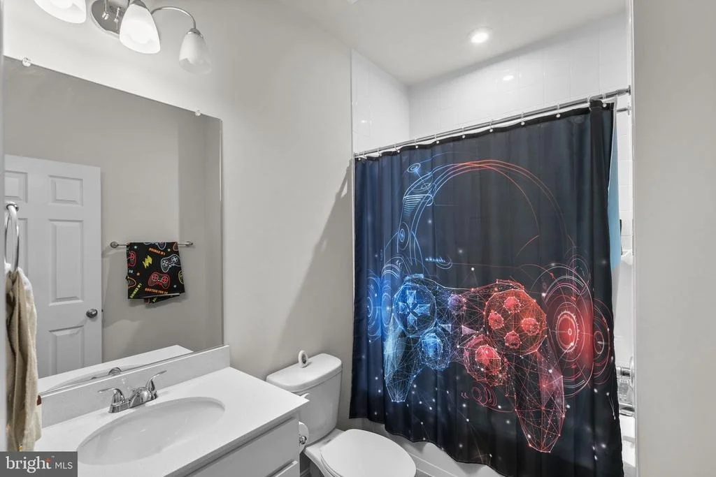 Photo of 68 SNOWDROP DRIVE