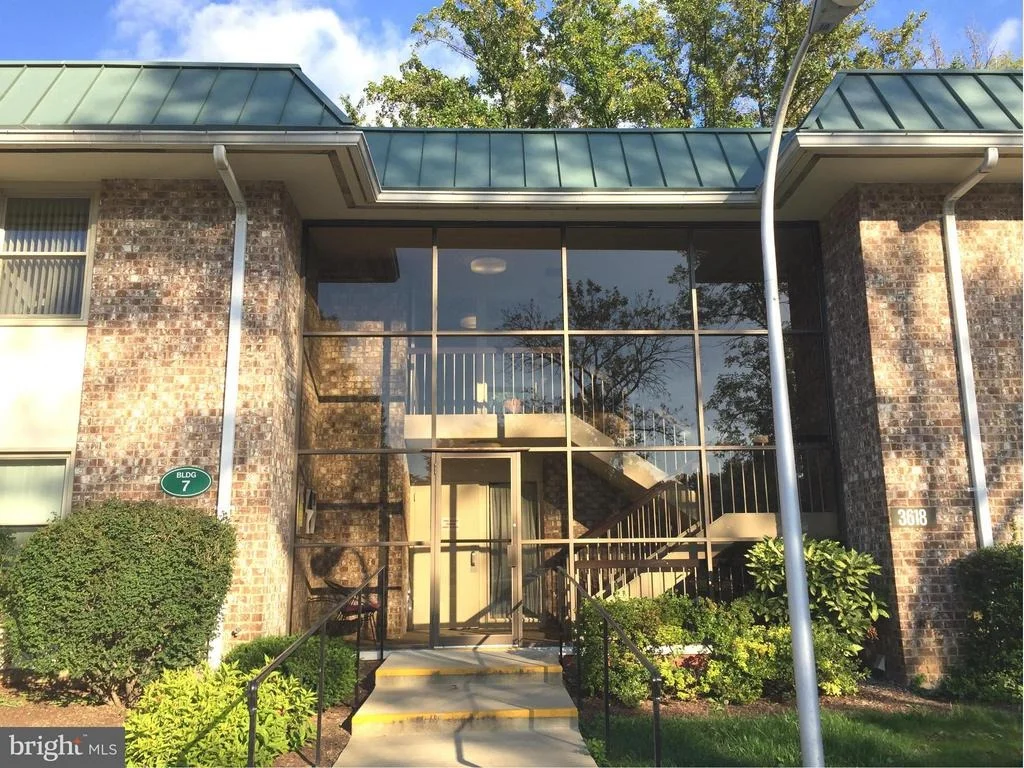 Photo of Unit 72G at 3618 GLENEAGLES DRIVE