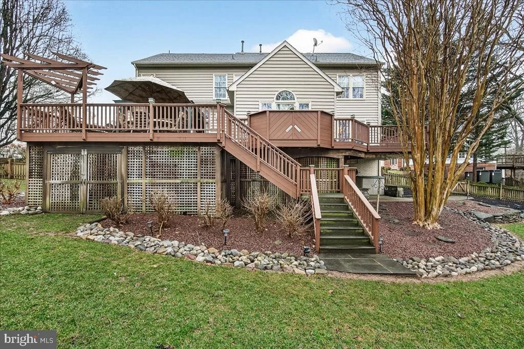 Photo of 6434 BELLEVUE PLACE