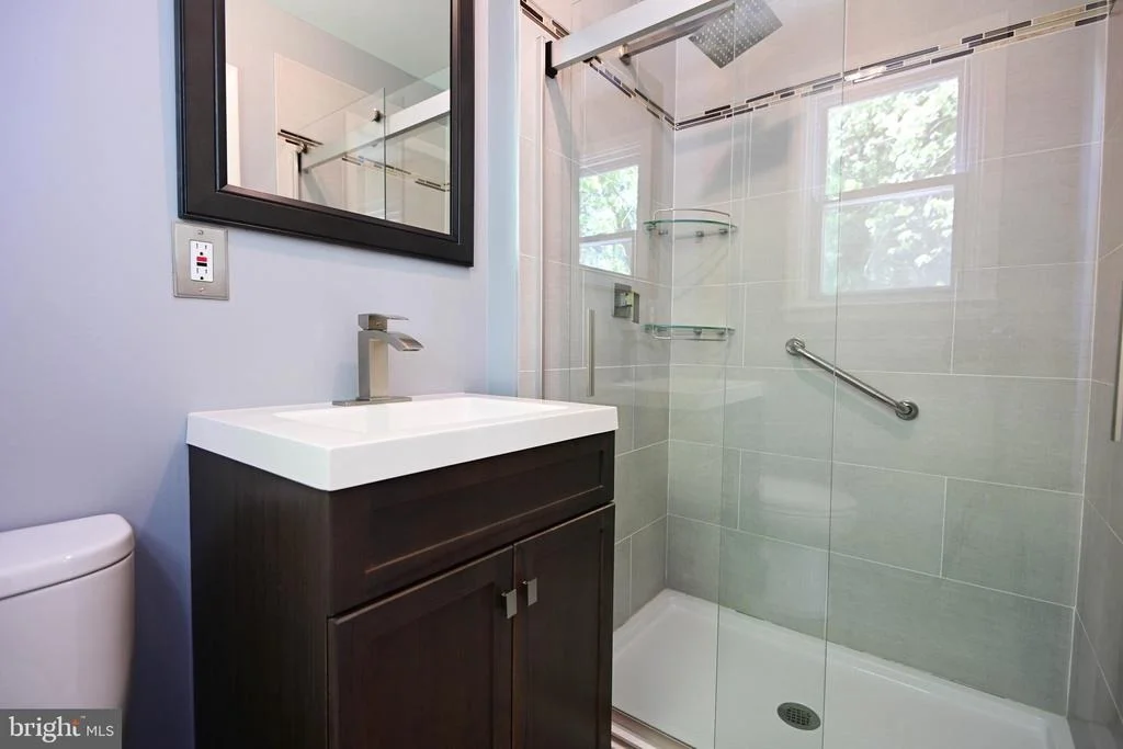 Photo of 916 BEAVERBANK CIRCLE