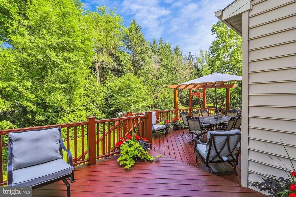 Photo of 4412 WINDING OAK DRIVE