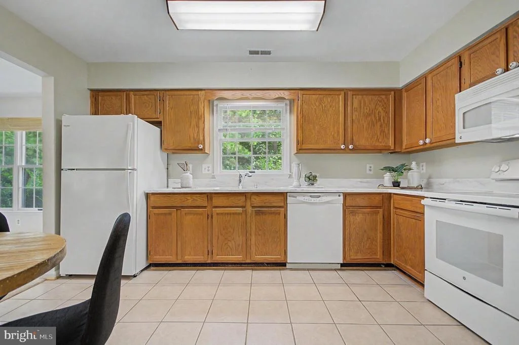 Photo of 804 COXSWAIN WAY