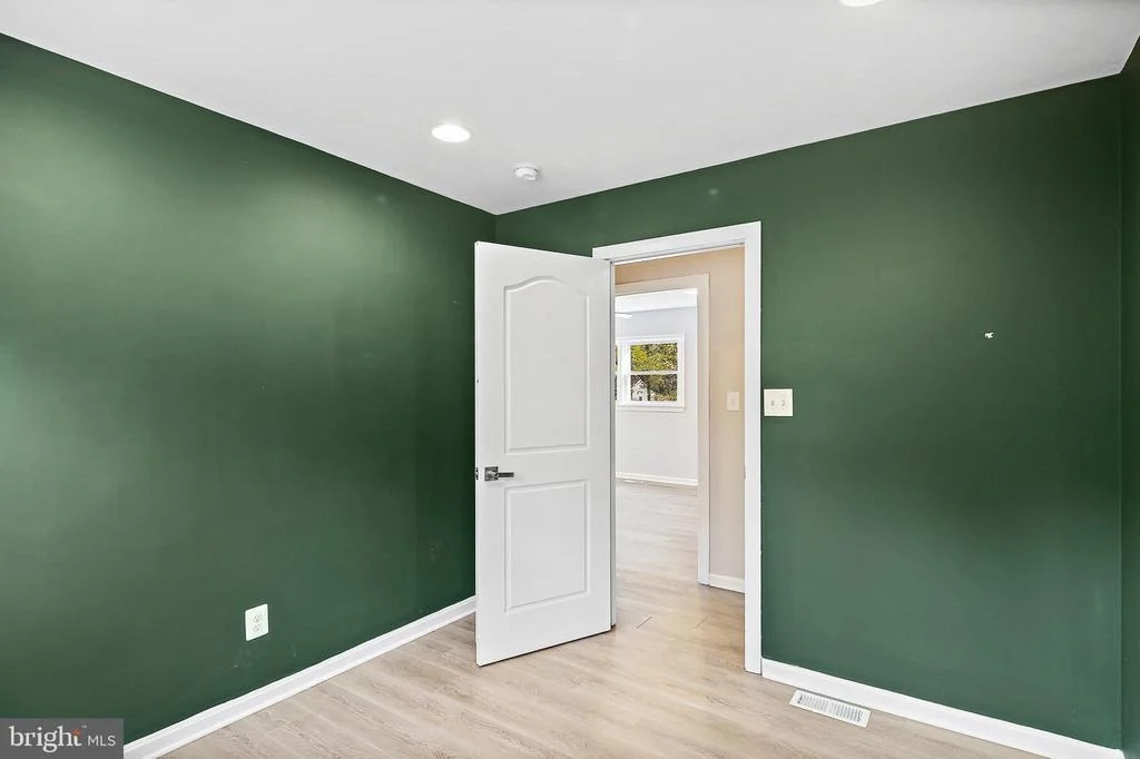 Photo of 2847 CARROLLTON ROAD