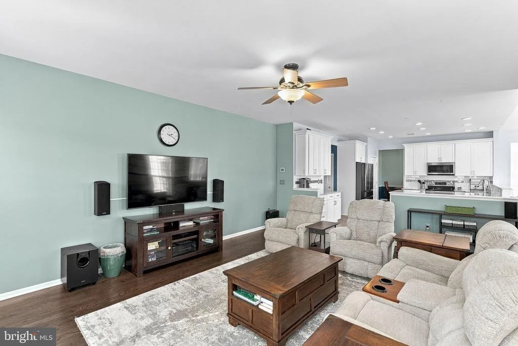 Photo of 945 DEVONSHIRE CIRCLE