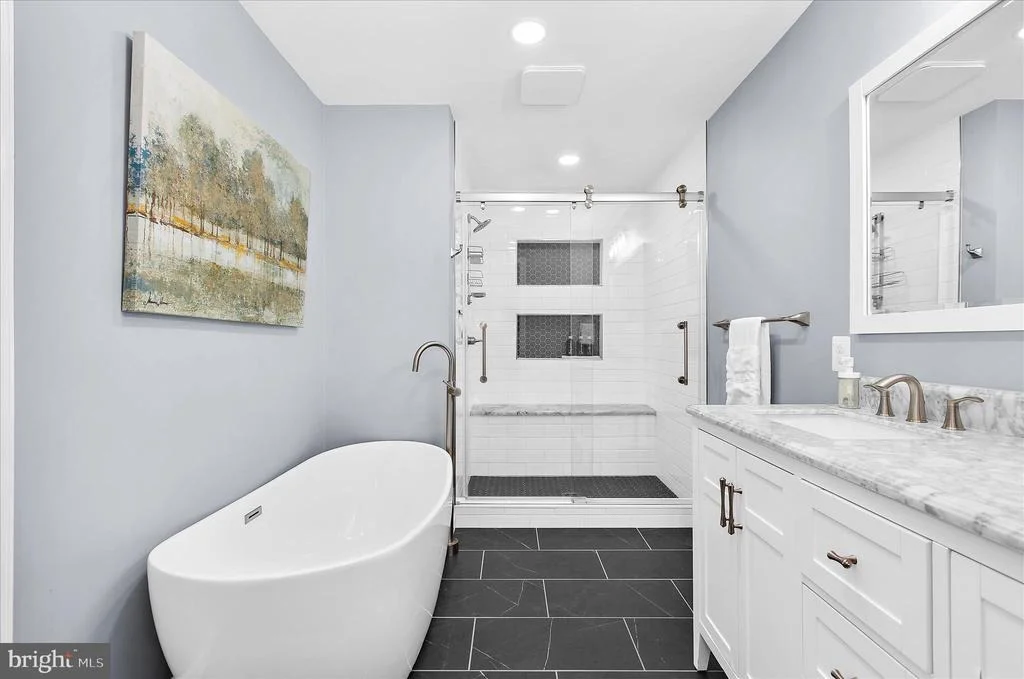 Photo of 102 BREWER AVENUE