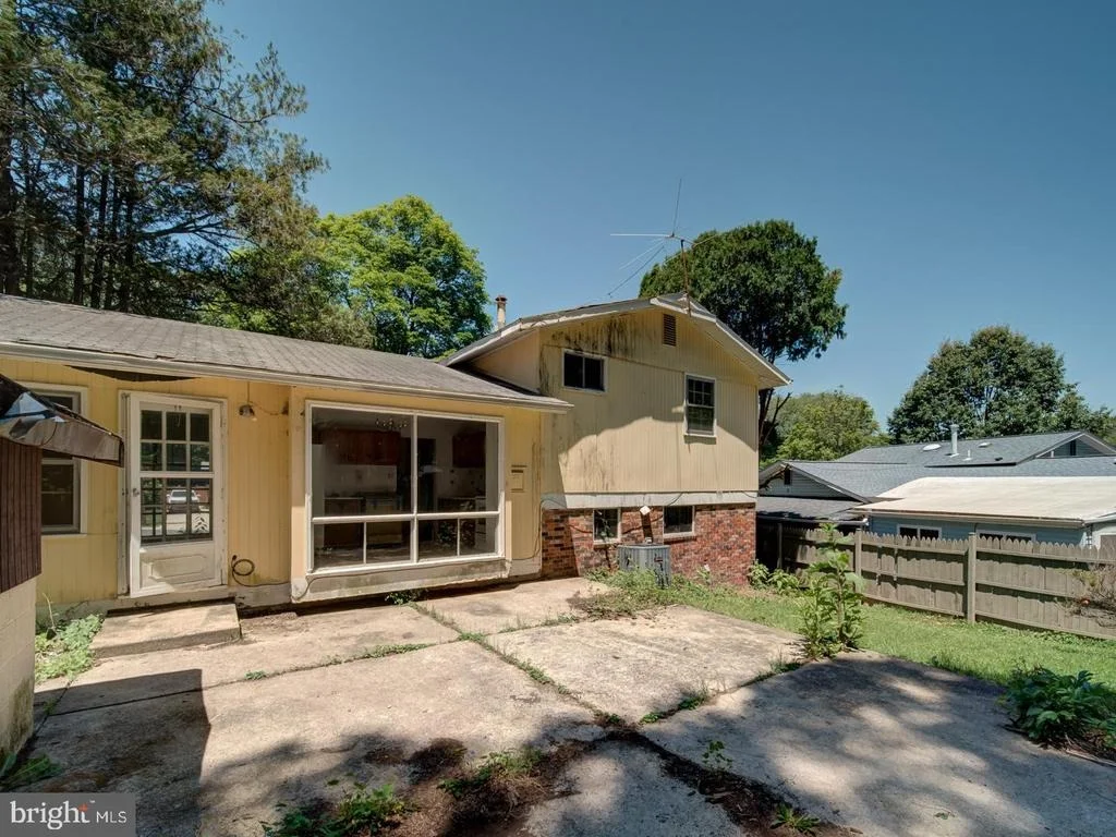Photo of 12715 BARBARA ROAD