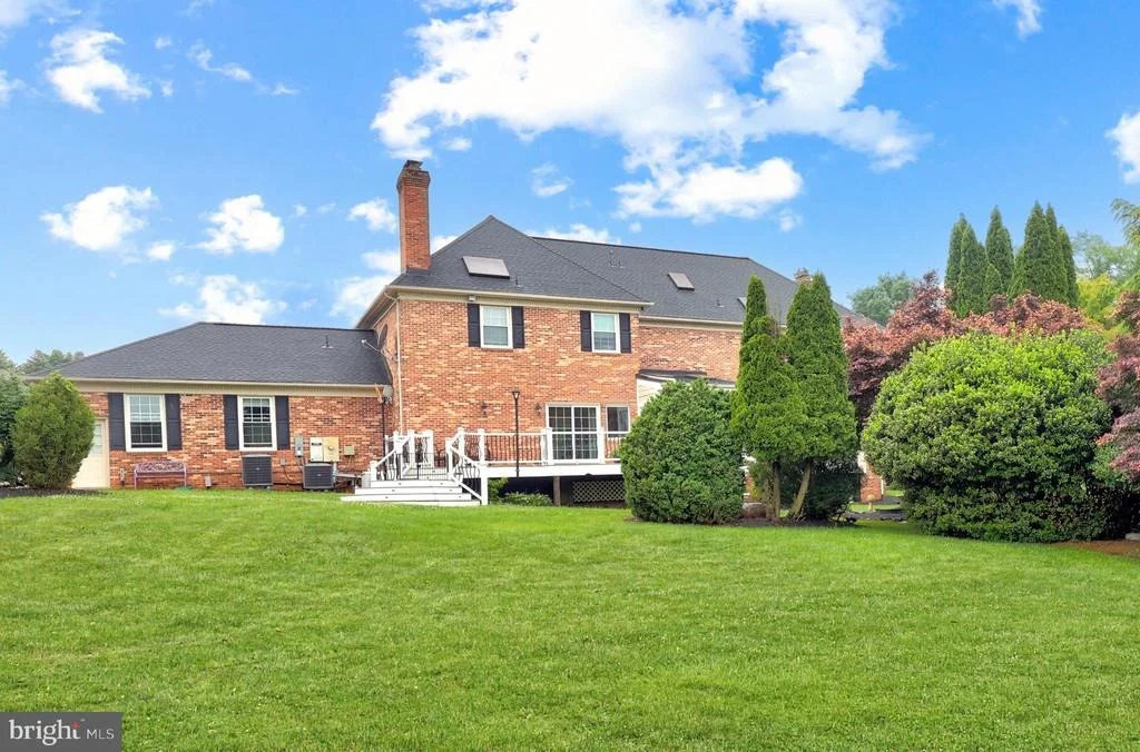 Photo of 517 SENECA ROAD