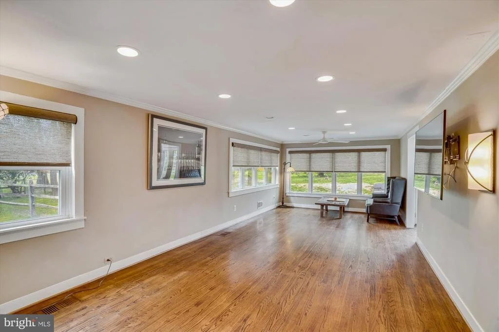 Photo of 2130 SPENCERVILLE ROAD