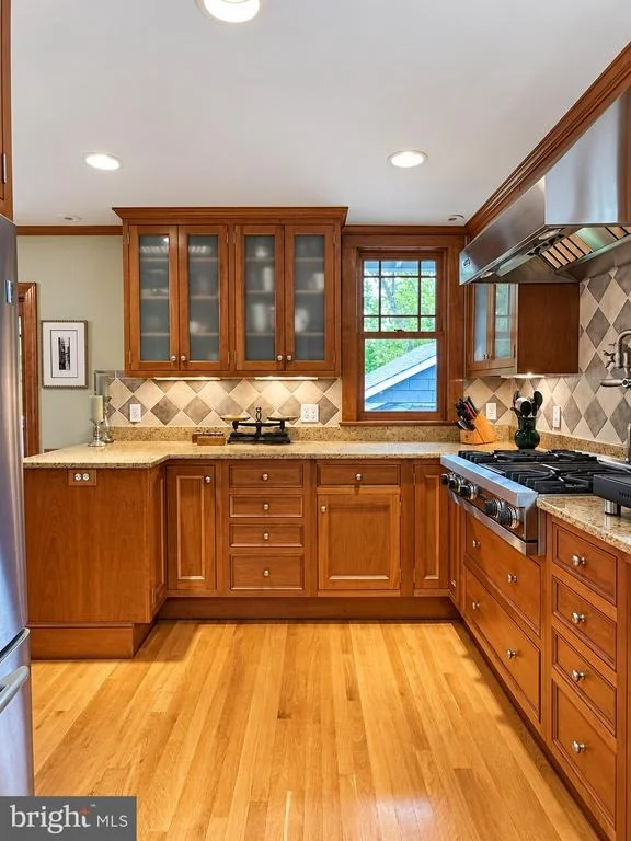 Photo of 3113 2ND ROAD N