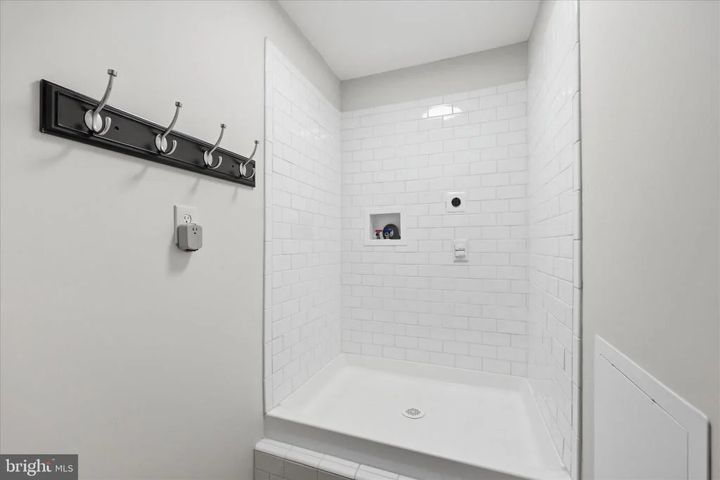 Photo of 3829 BUSH CREEK DRIVE