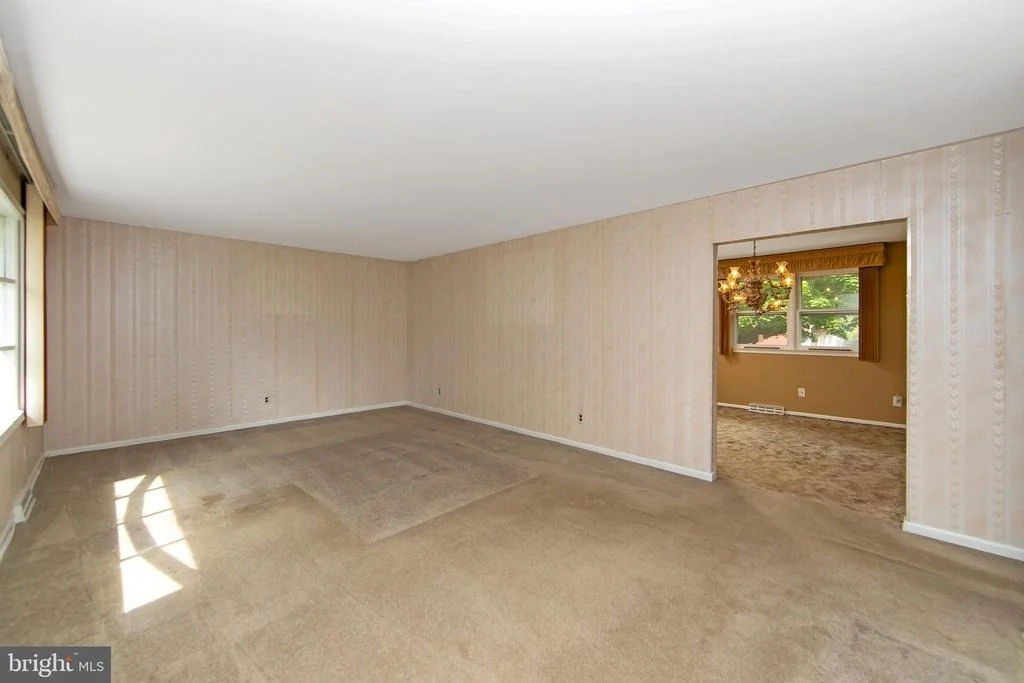 Photo of 313 KINGS HIGHWAY
