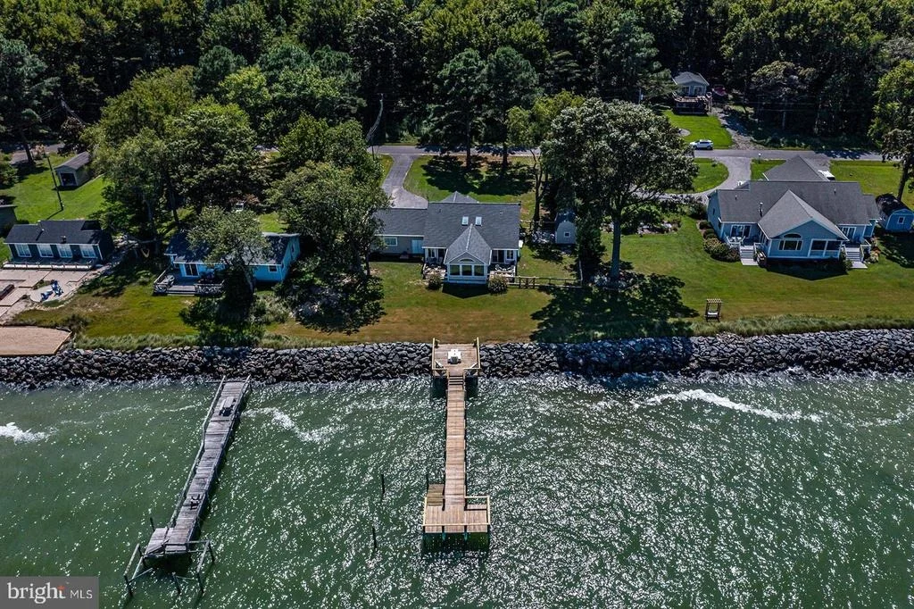 Photo of 976 BRAMMER DRIVE