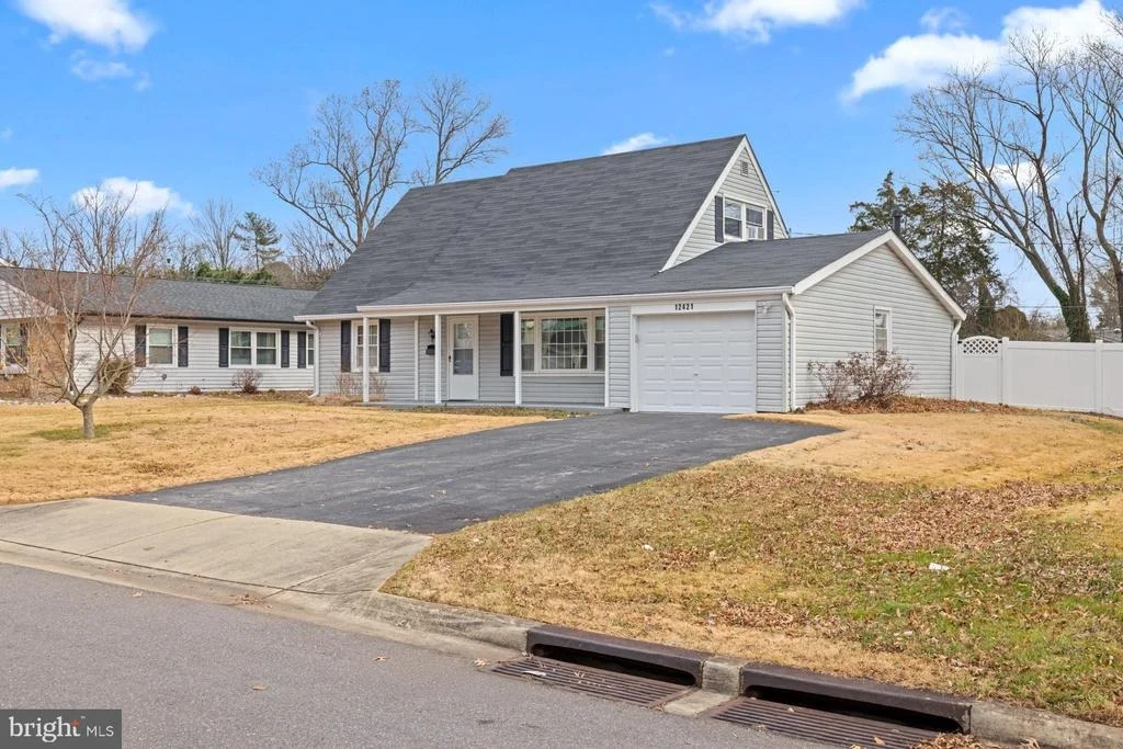 Photo of 12421 MELLING LANE