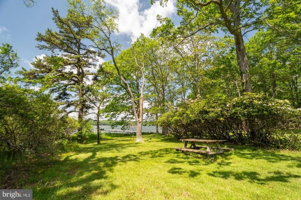 Photo of 2895 TURKEY NECK ROAD