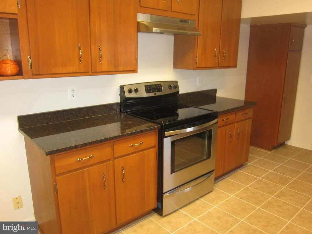 Photo of Unit 171B at 14545 KELMSCOT DRIVE