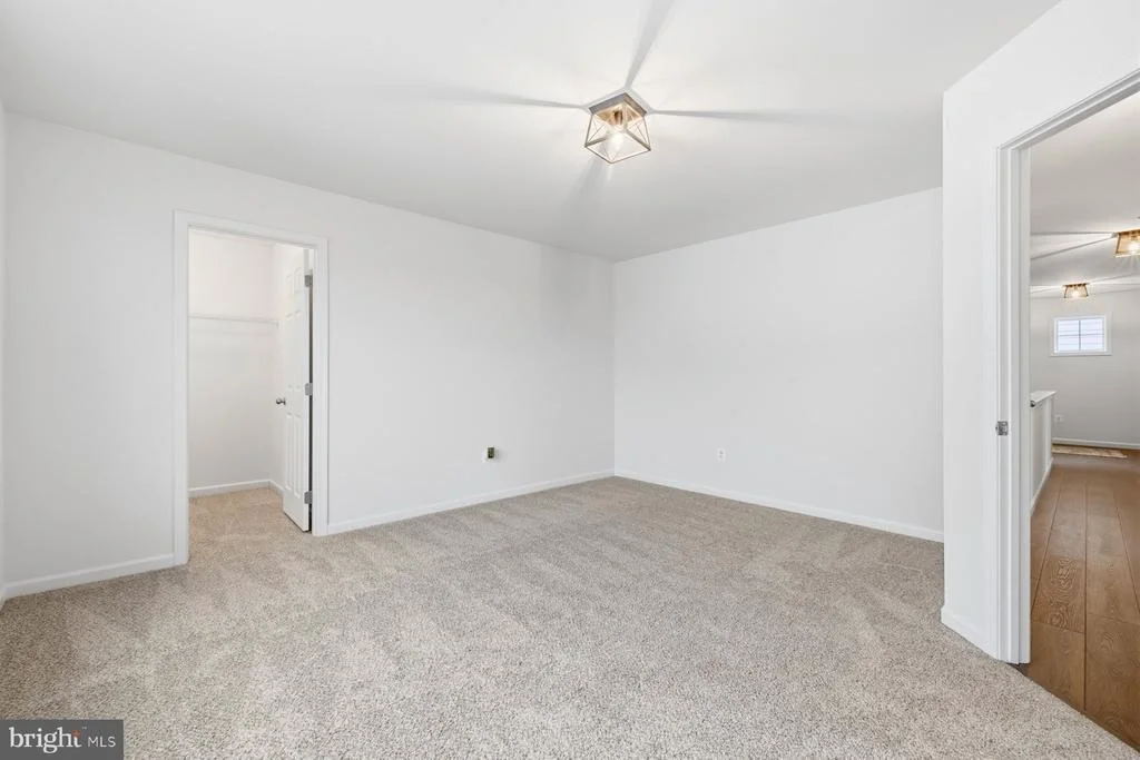 Photo of 2758 HILLFIELD DRIVE