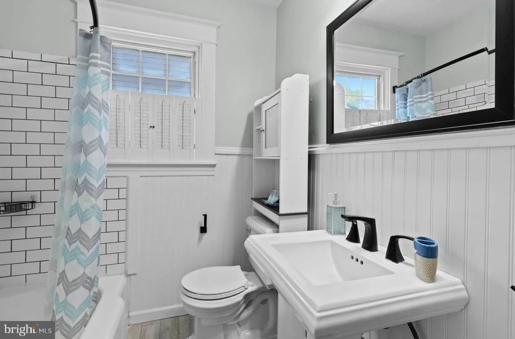 Photo of 8 HIGHLAND AVENUE