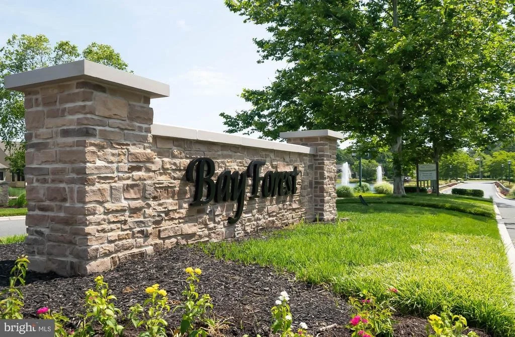 Photo of 38555 GOLDFINCH LANE